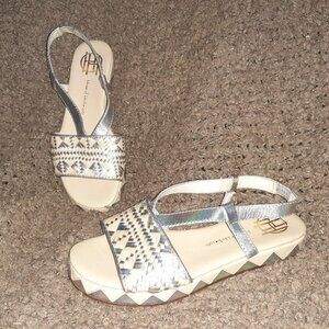 House of Harlow 1960 Sandals